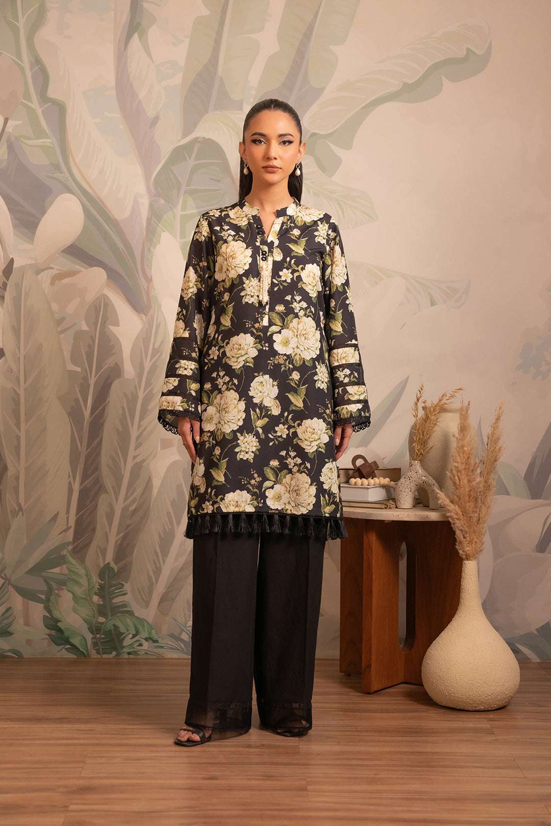 1 Piece Printed Cambric Shirt for women – black floral kurti for trendy Pakistani fashion.
