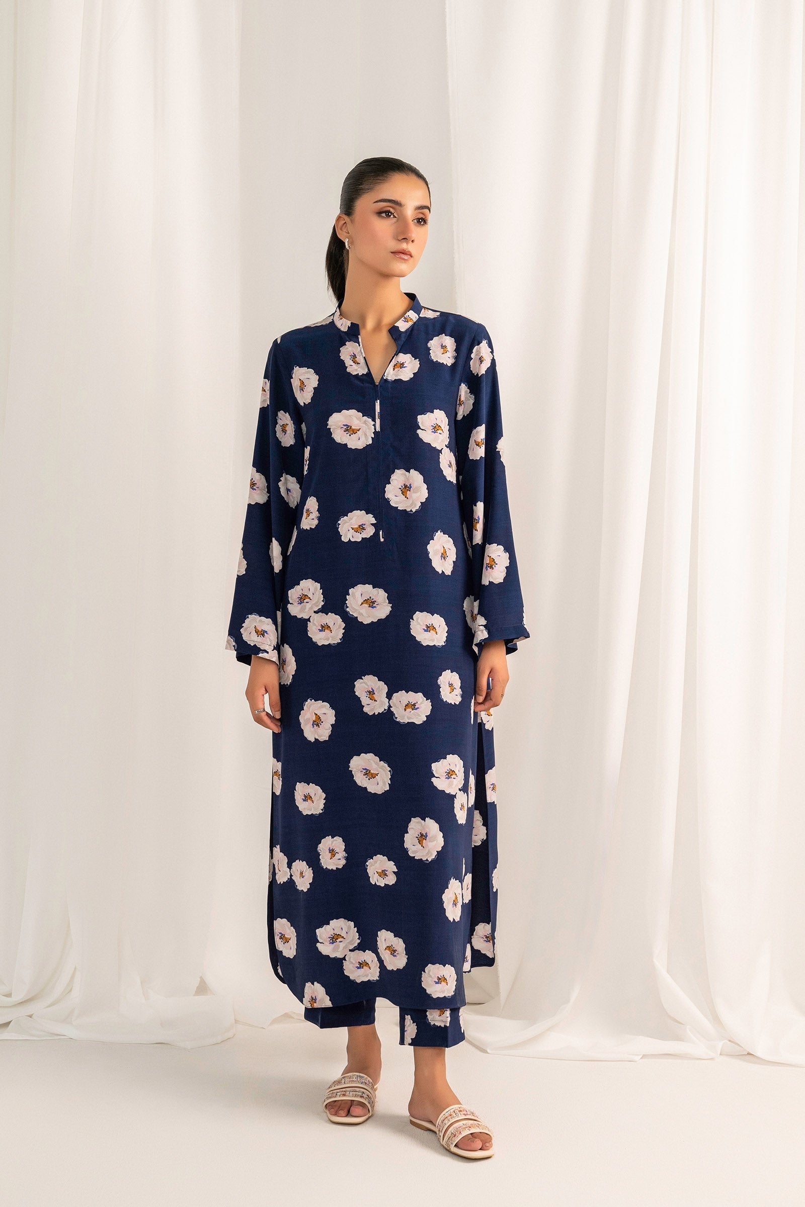 Printed 1 Piece Shirt Beyond East Official