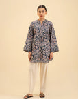 Best cambric kurtis for women in Pakistan – chic and breathable fabric.