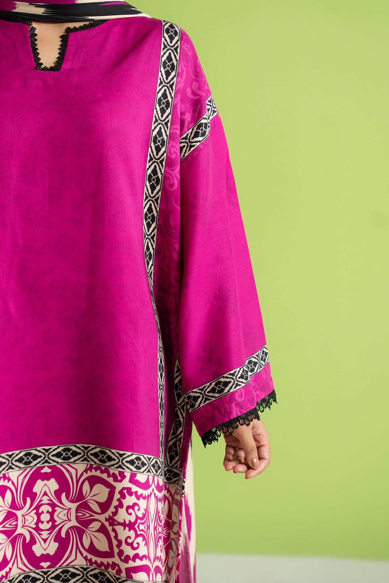 Best quality unstitched linen suit with dupatta, comfortable and breathable fabric for daily wear in Islamabad