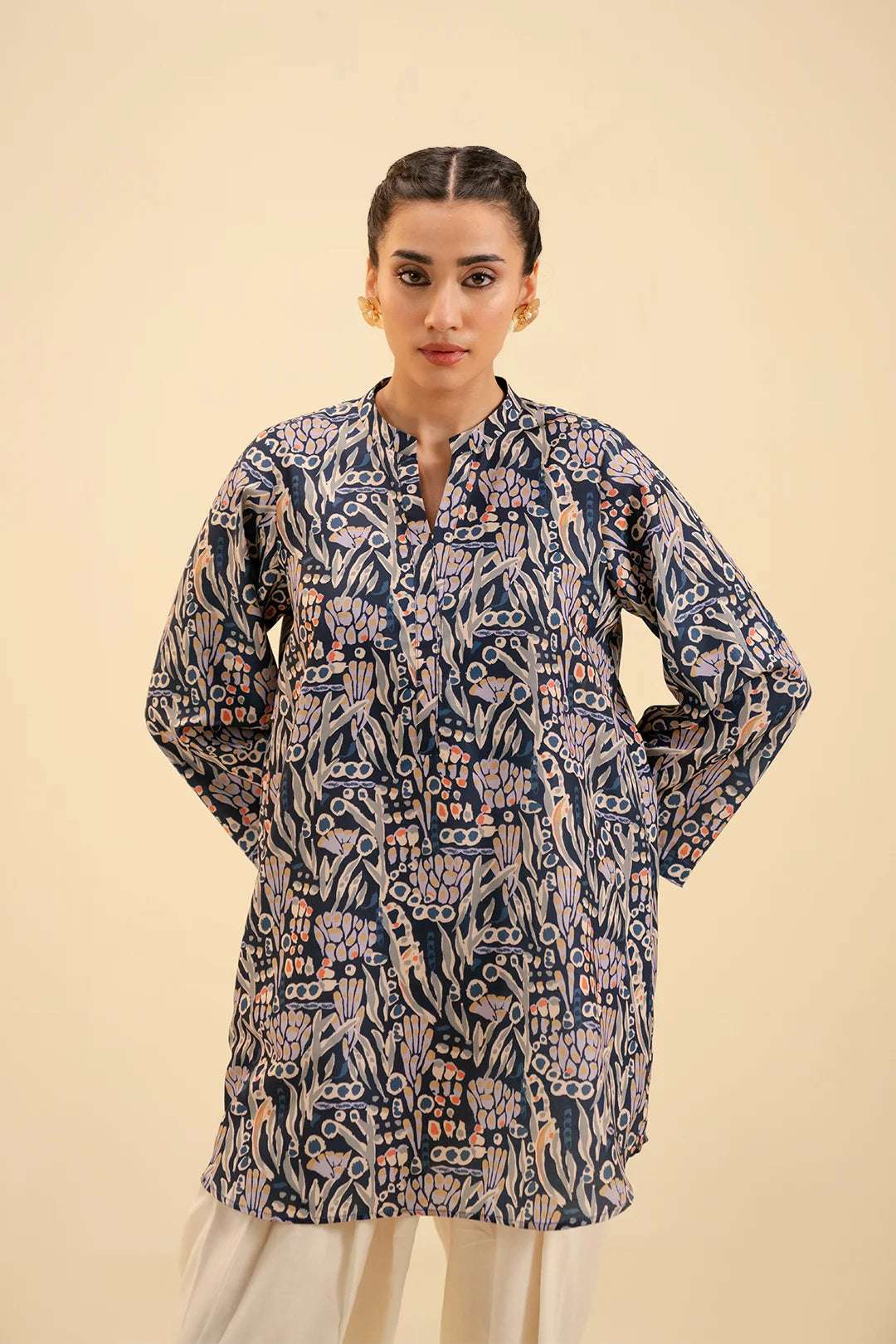 Buy Pakistani printed cambric shirt for women – stylish and comfortable.