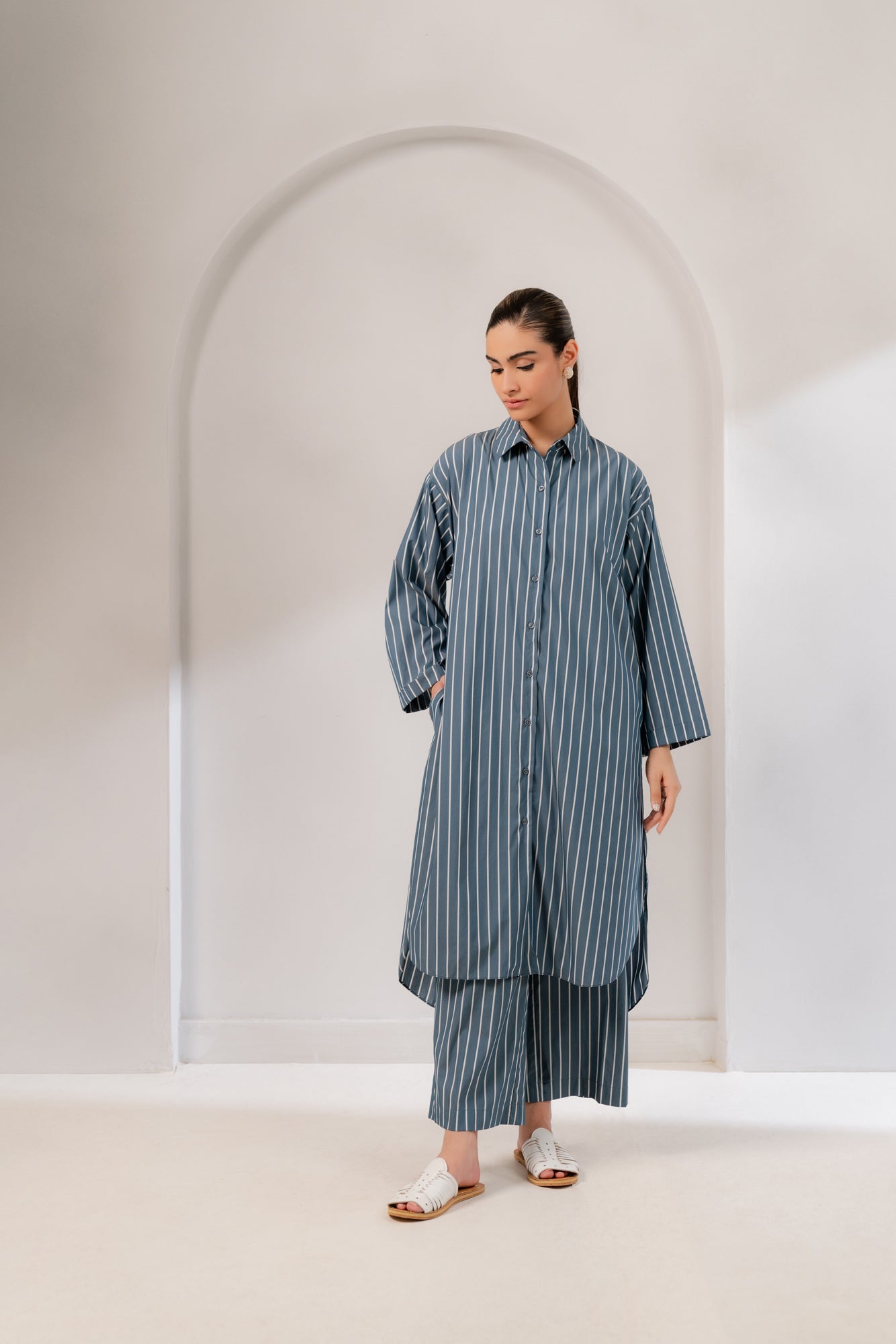 Buy Trendy 2 Pieces Printed Viscose Suit – Perfect for Casual and Semi-Formal Looks