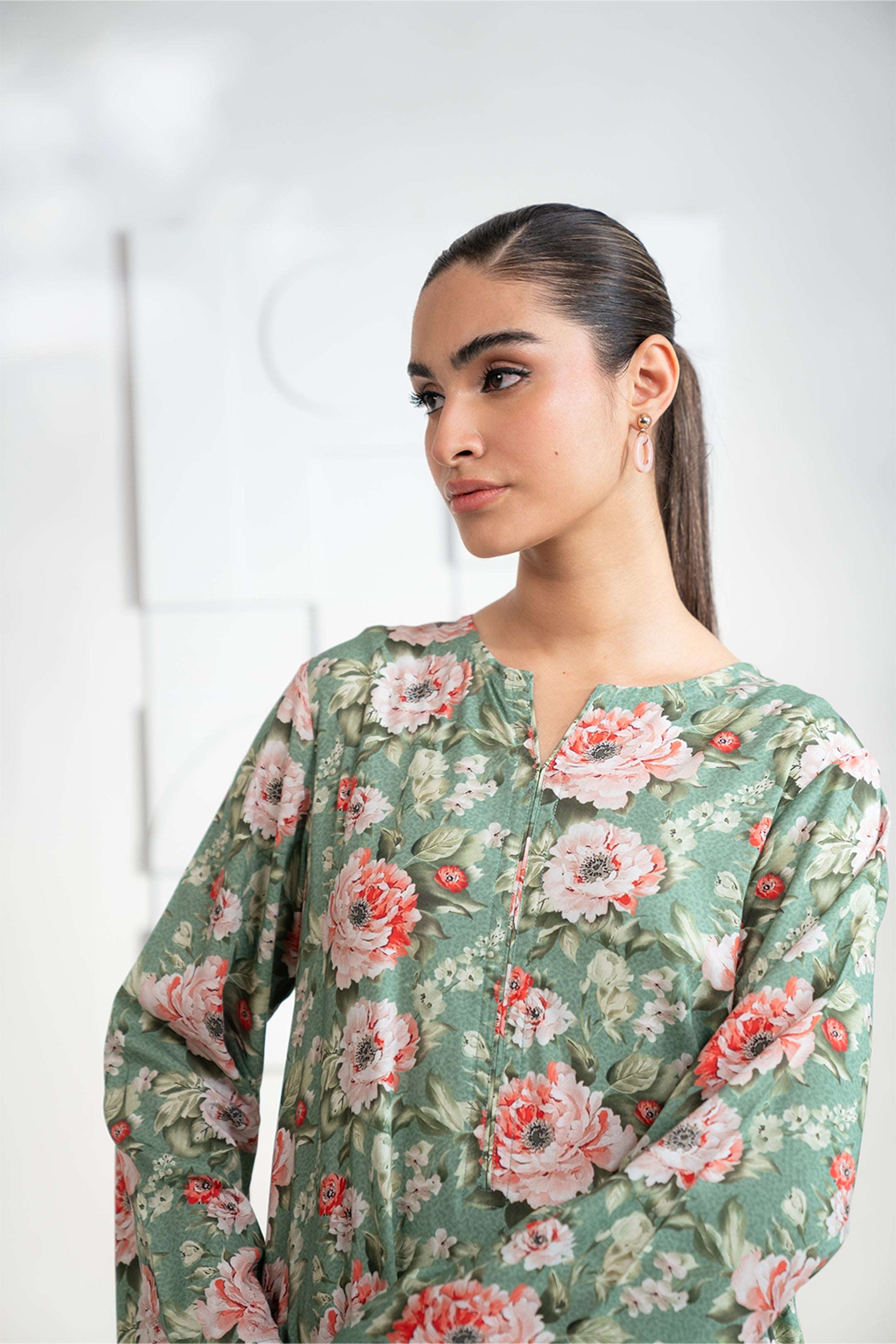 Buy online 2-piece green printed linen suit for ladies, perfect for a classy look