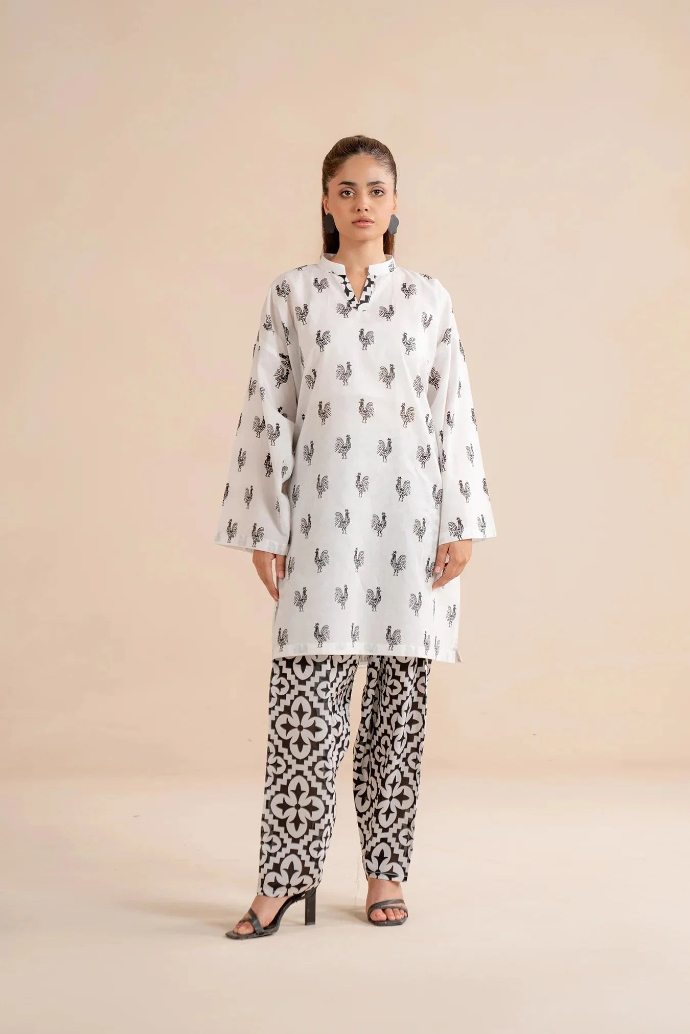 Buy white 1 piece printed lawn shirt online - monochrome Pakistani kurta with black rooster print