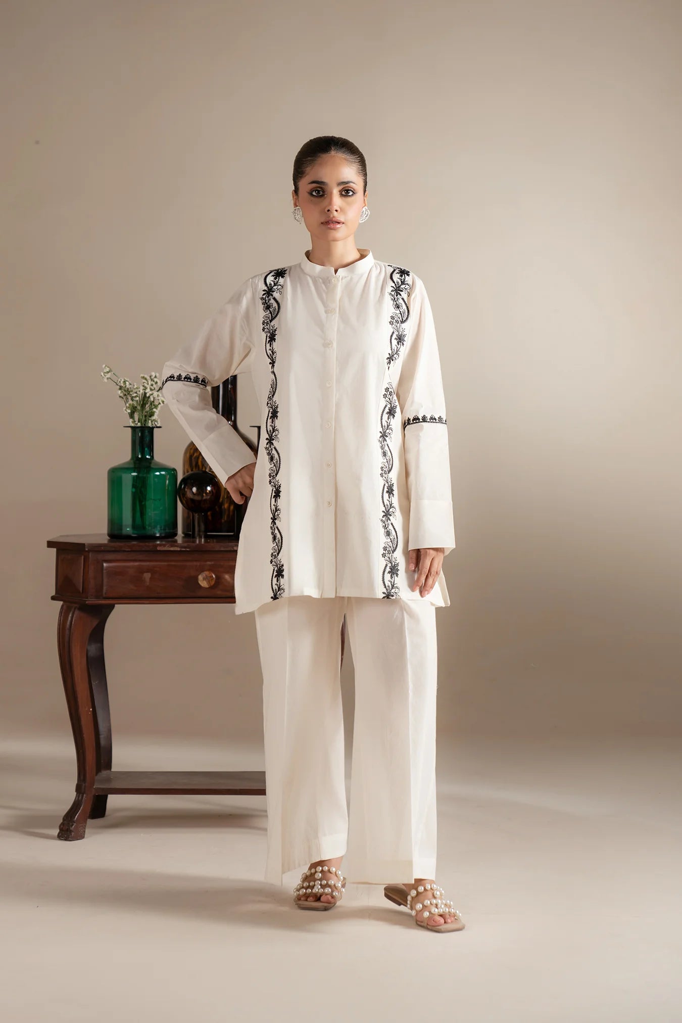 white embroidered dress pakistani Elegant Prom Evening Dresses Long Sleeves Sequin One Shoulder High Split Satin Formal Evening Gowns main image 1