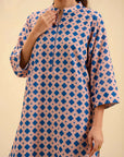 Comfortable and chic 2-piece printed suit – must-have summer outfit.