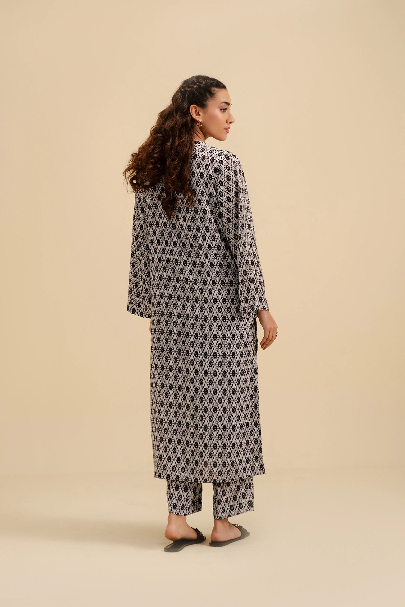 2 Piece Printed Georgette Suit Pret SS - 25