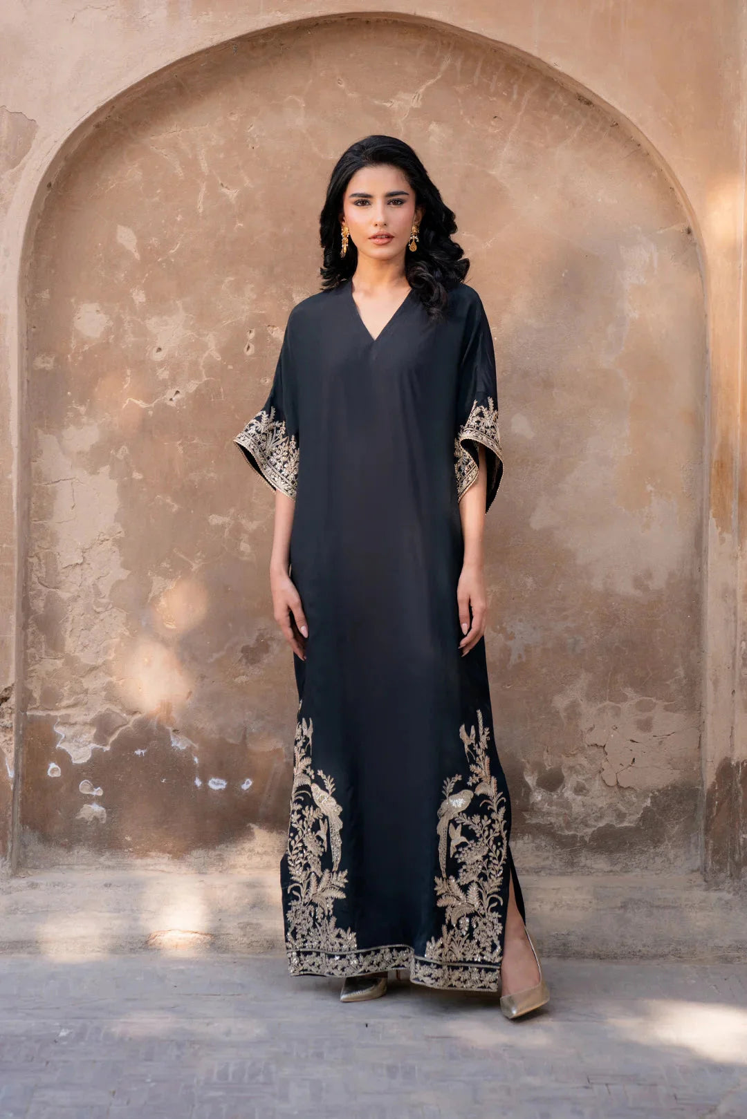 1 Piece Embroidered Grip Silk Kaftan Pret SS - 25