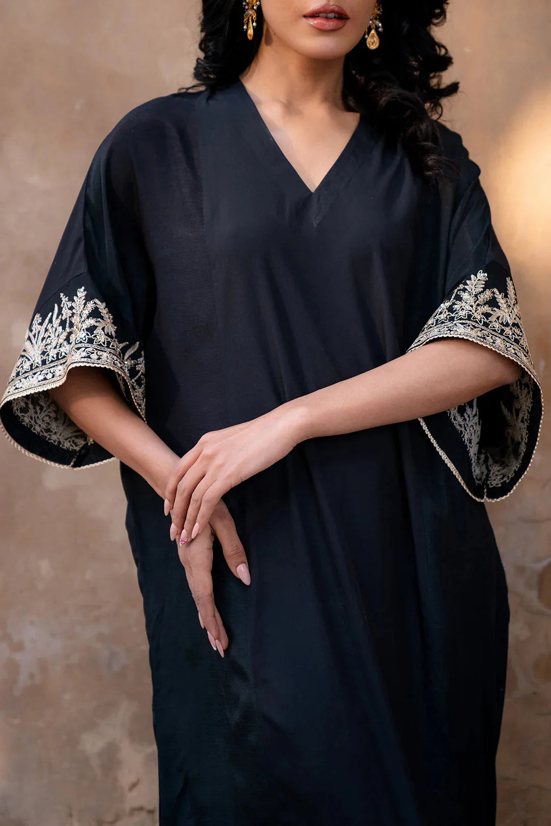 1 Piece Embroidered Grip Silk Kaftan Pret SS - 25