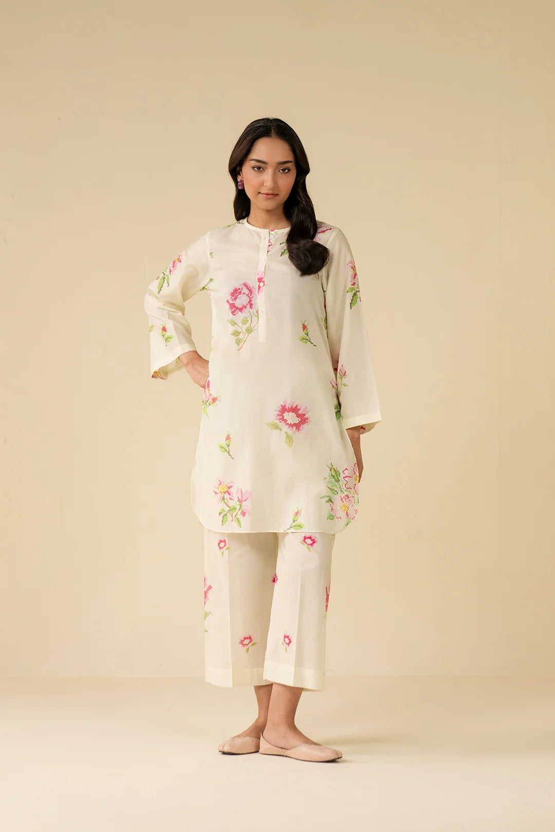 2 Piece Printed Lawn Suit Pret SS - 25