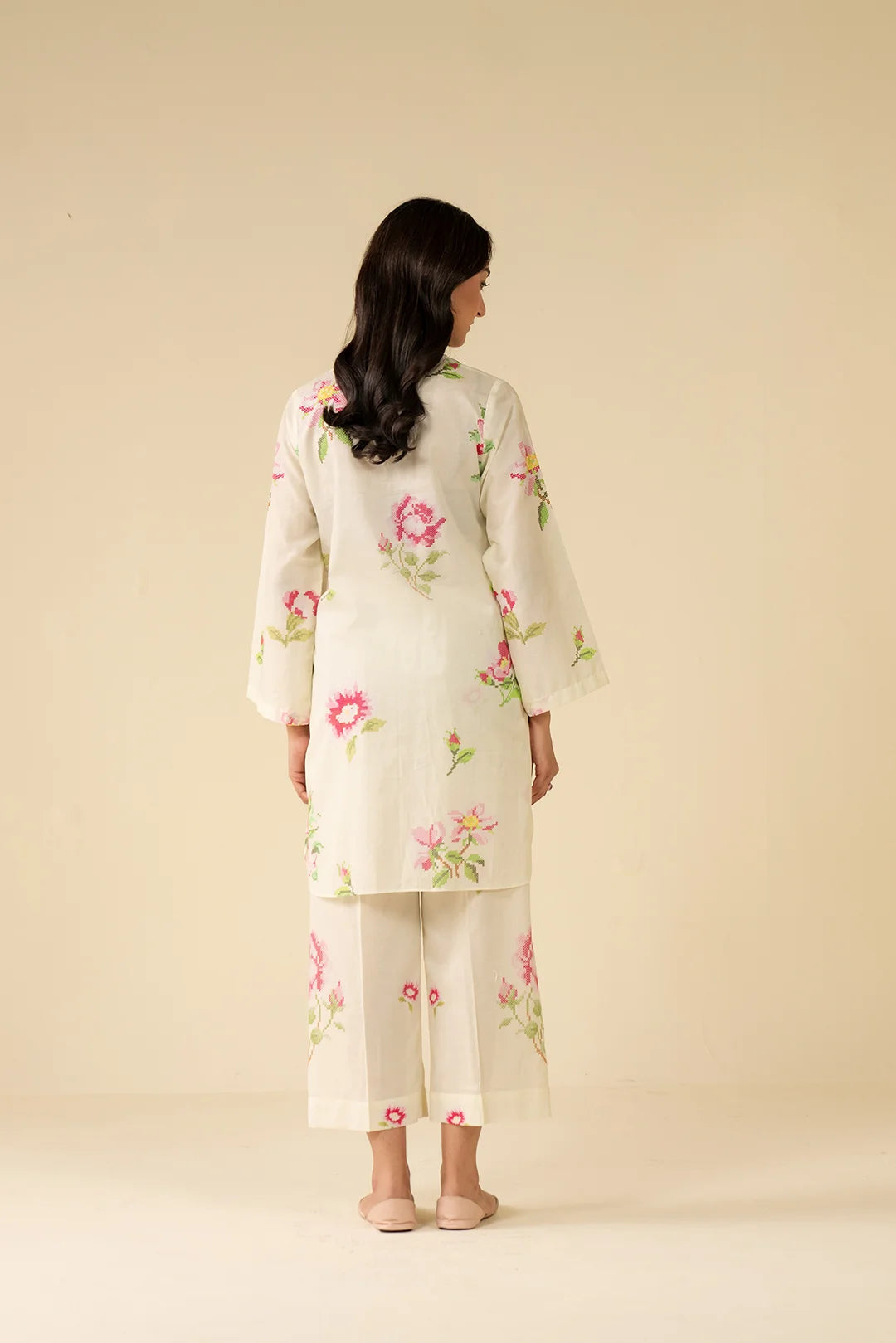 2 Piece Printed Lawn Suit Pret SS - 25