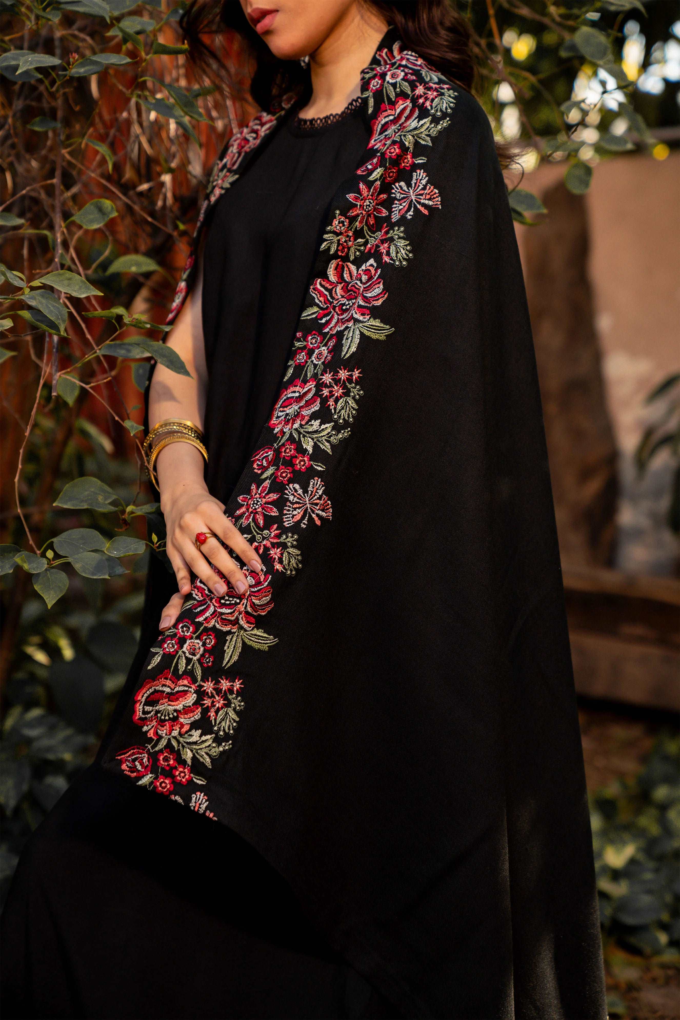 Black Pashmina Embroidered Shawl