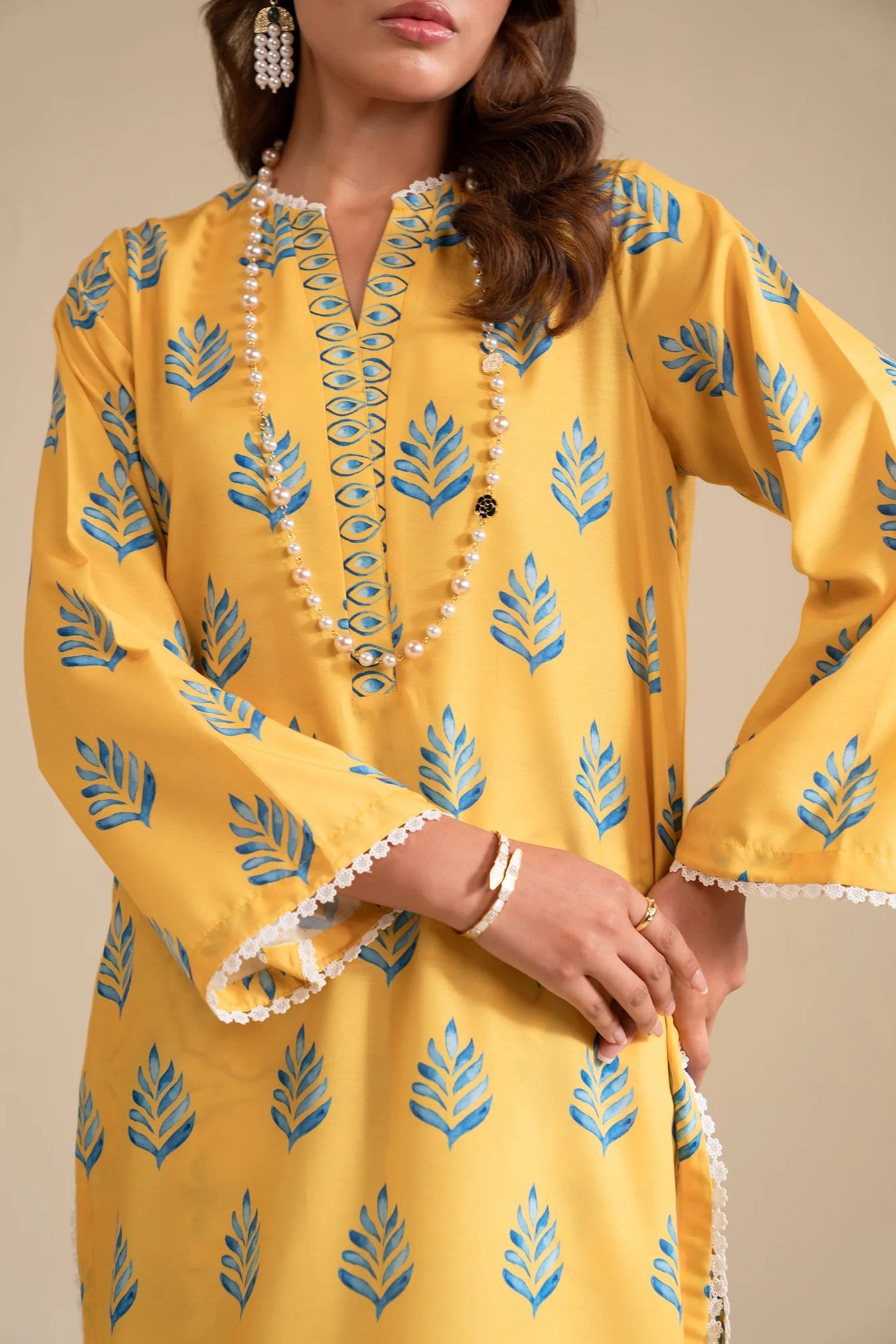 2 Piece Printed Lawn Suit Pret SS - 25