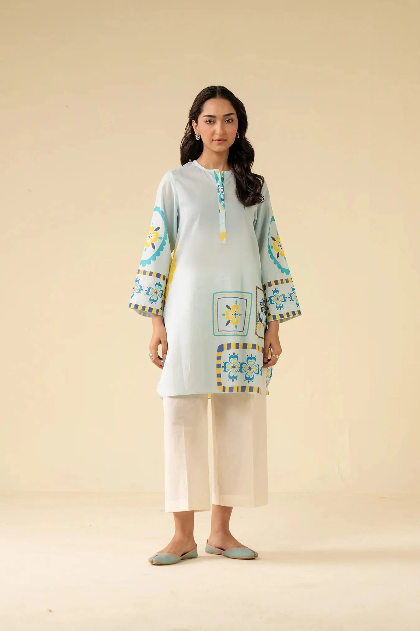 1 Piece Printed Lawn Shirt Pret SS - 25