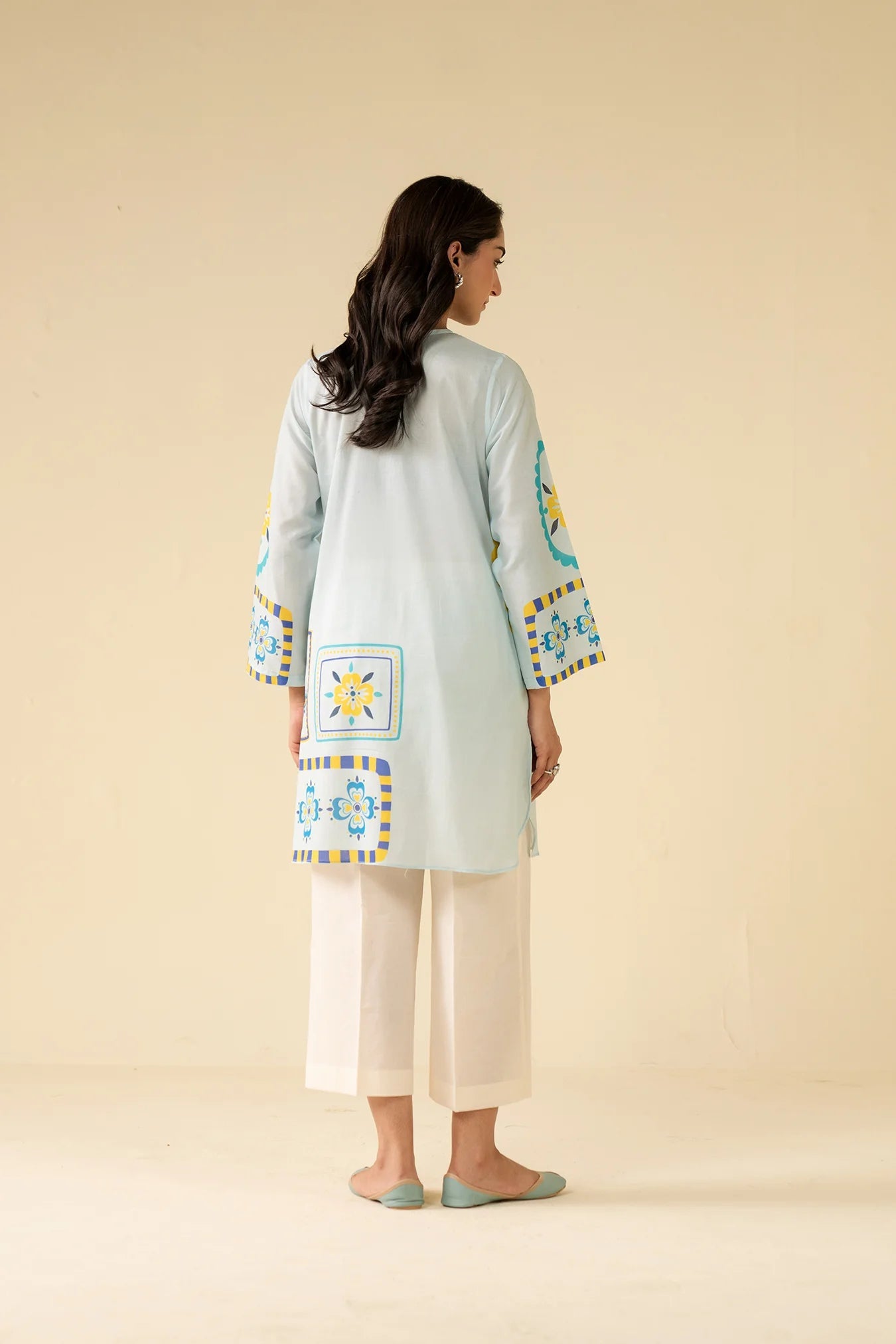 1 Piece Printed Lawn Shirt Pret SS - 25