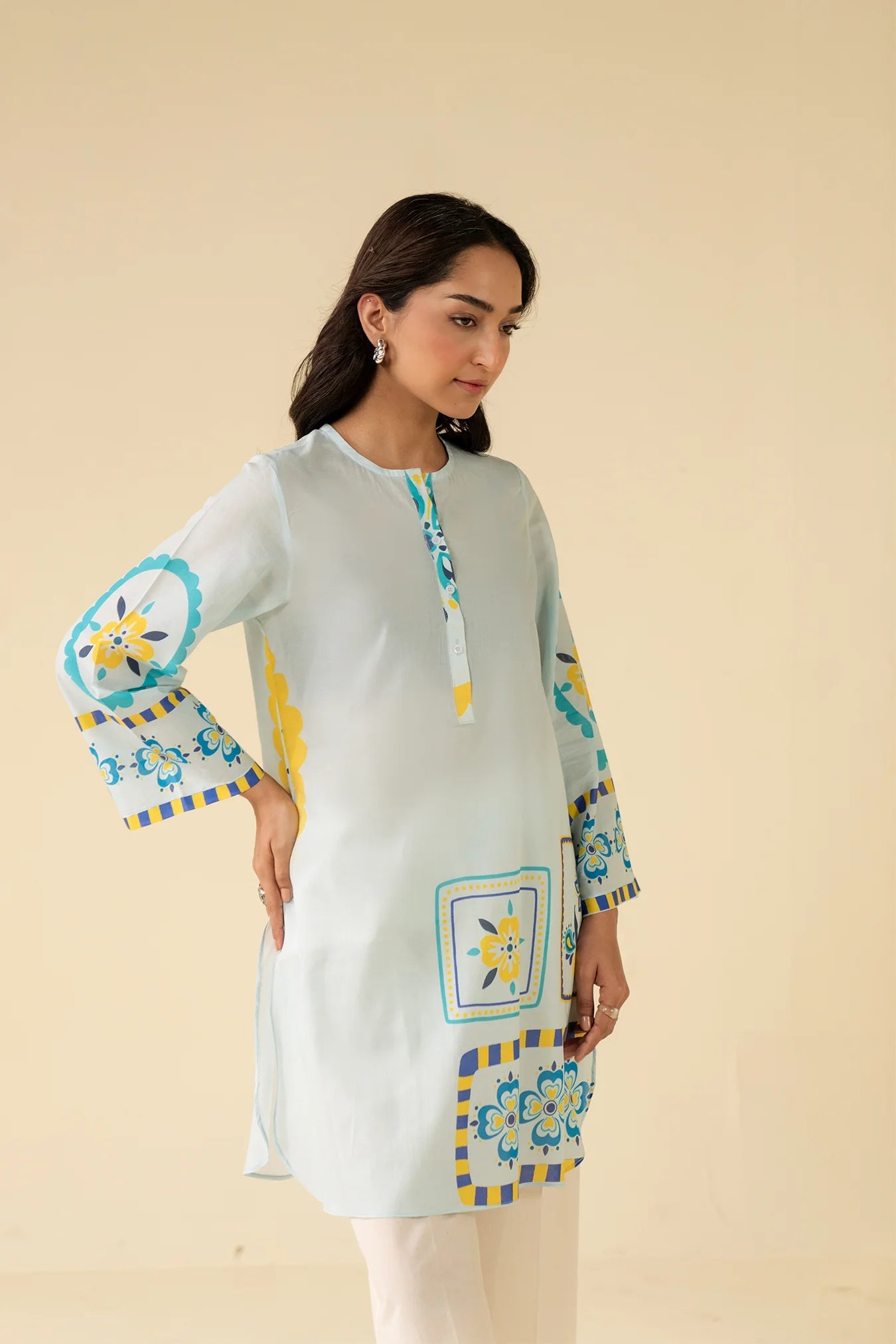 1 Piece Printed Lawn Shirt Pret SS - 25