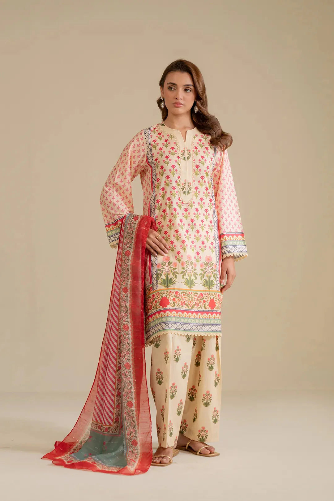 3 Piece Printed Lawn Suit Pret SS - 25