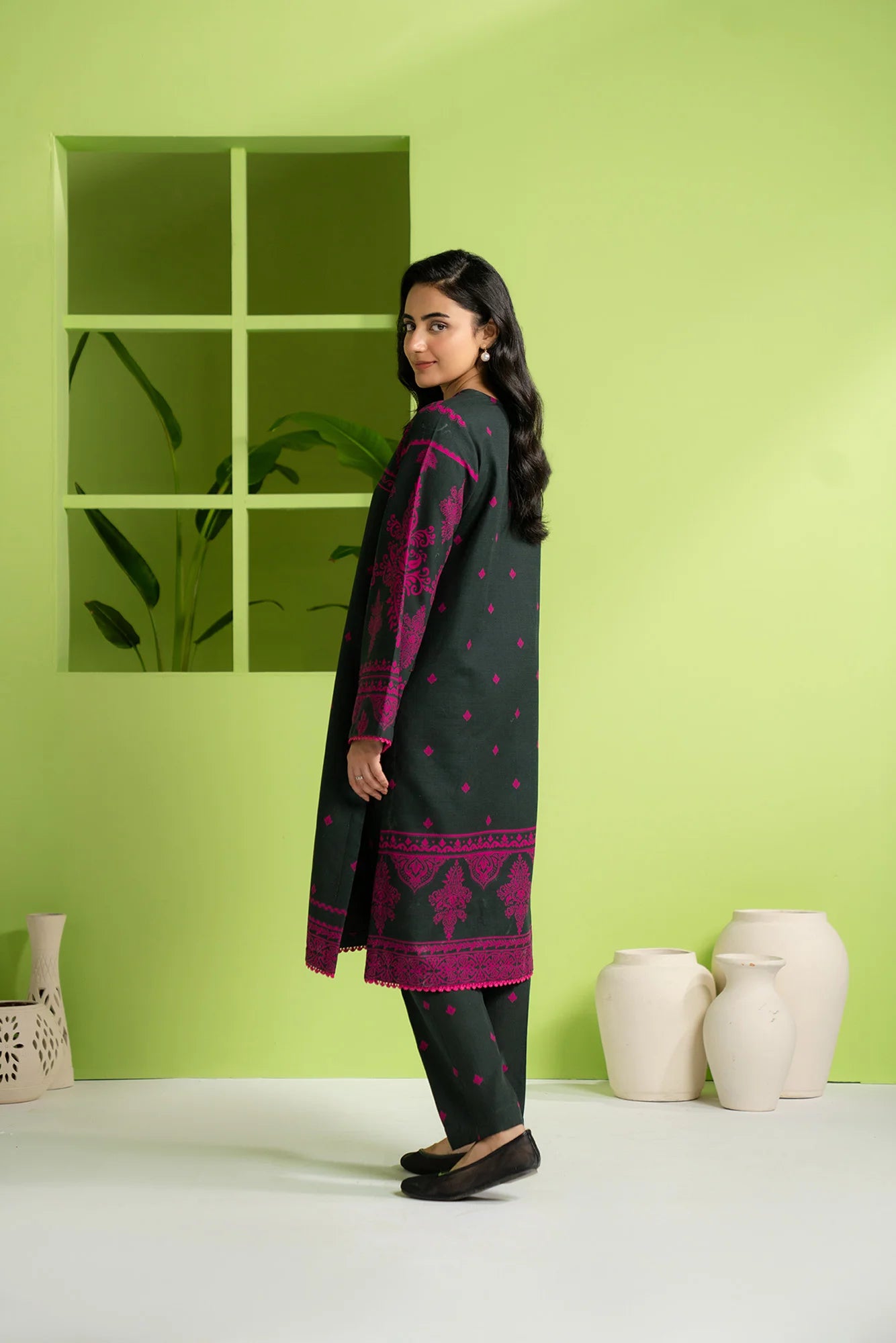 2 Piece Printed Khaddar Suit