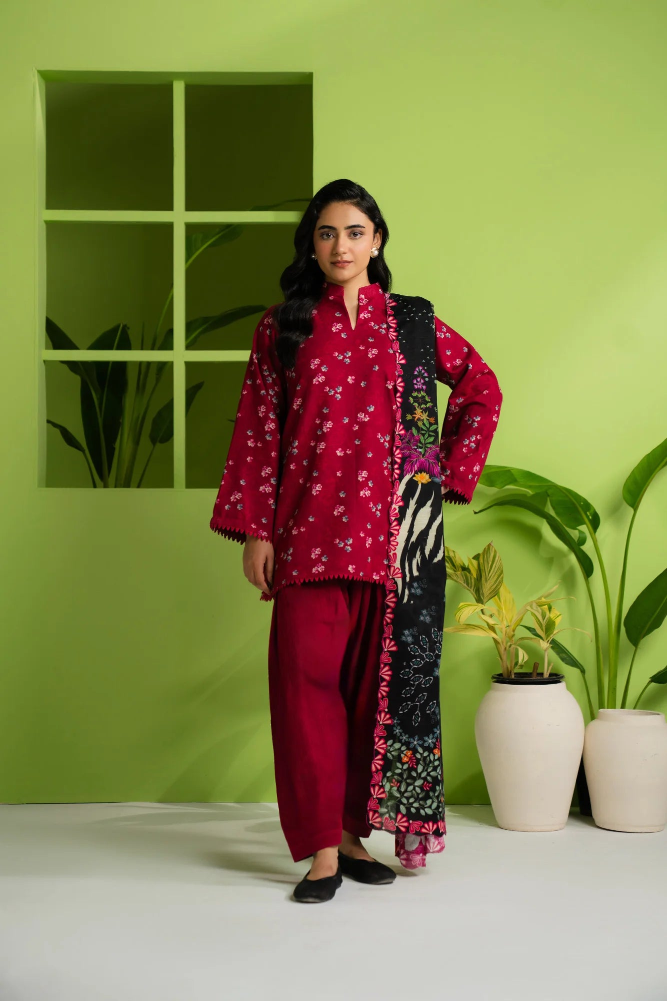 3 Piece Printed Khaddar Suit