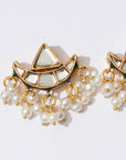 Earring Beyond East Official