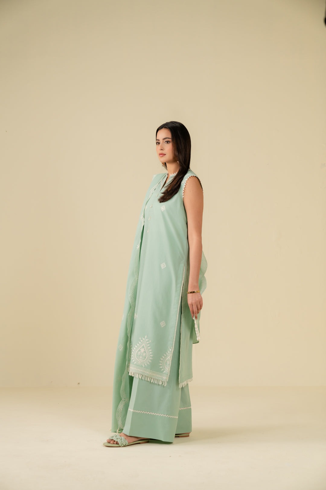 3 Piece Embroidered Lawn Suit Beena
