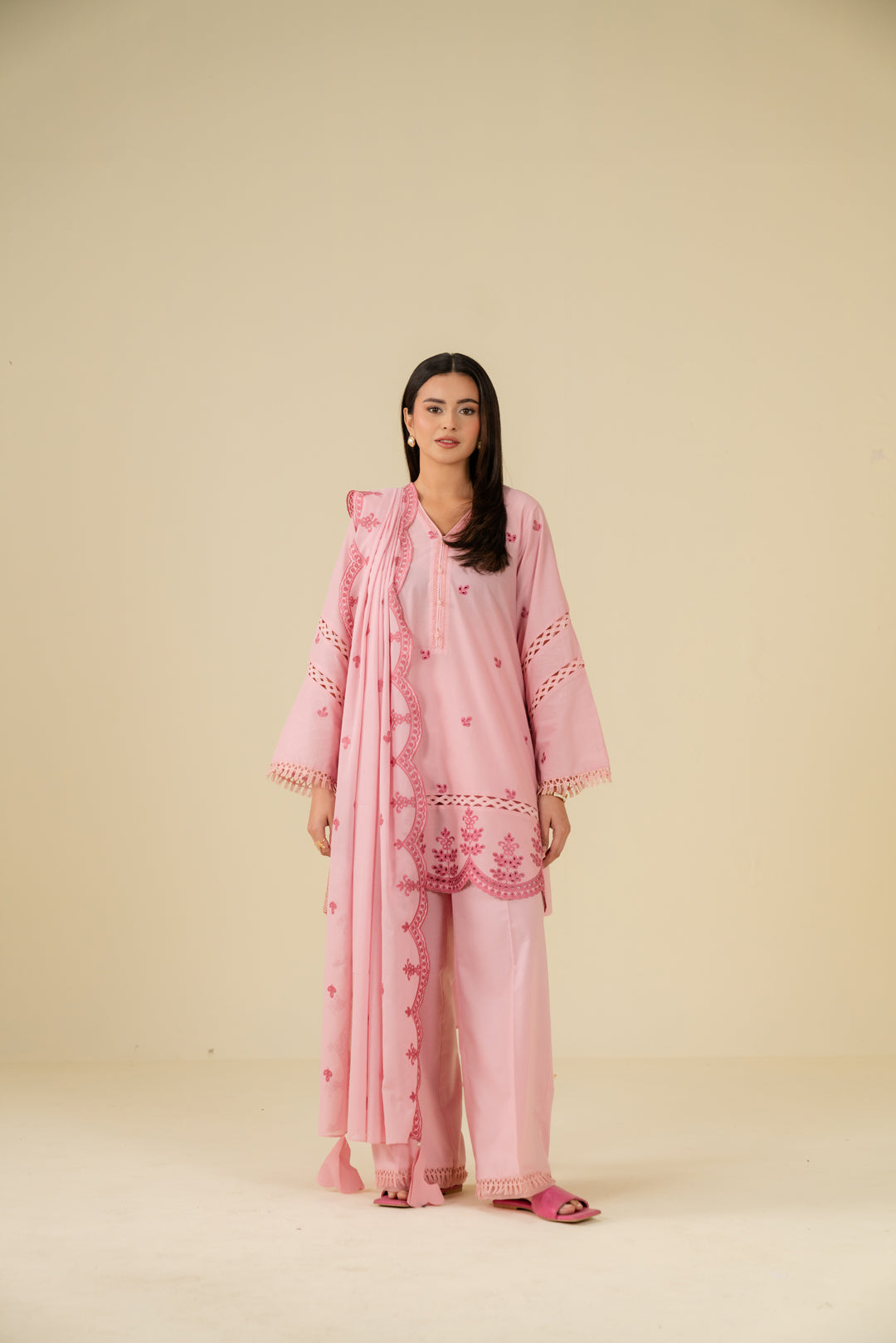 3 Piece Embroidered Lawn Suit Beena