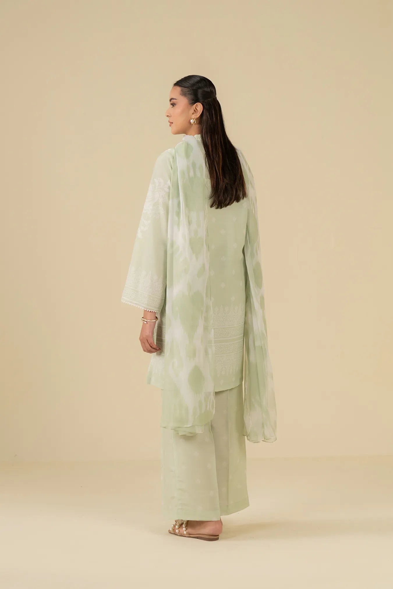 3 Piece Printed Lawn Suit Pret SS - 25
