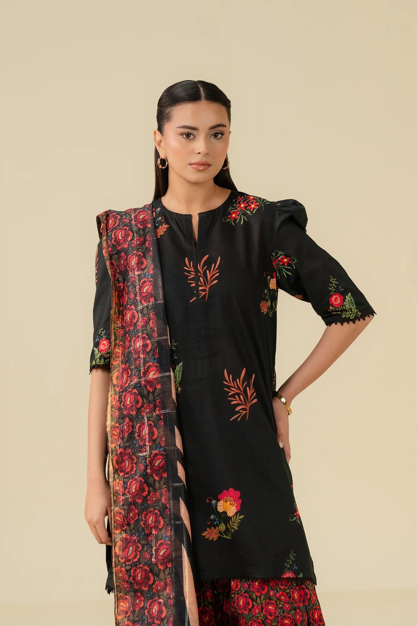 3 Piece Printed Lawn Suit Pret SS - 25