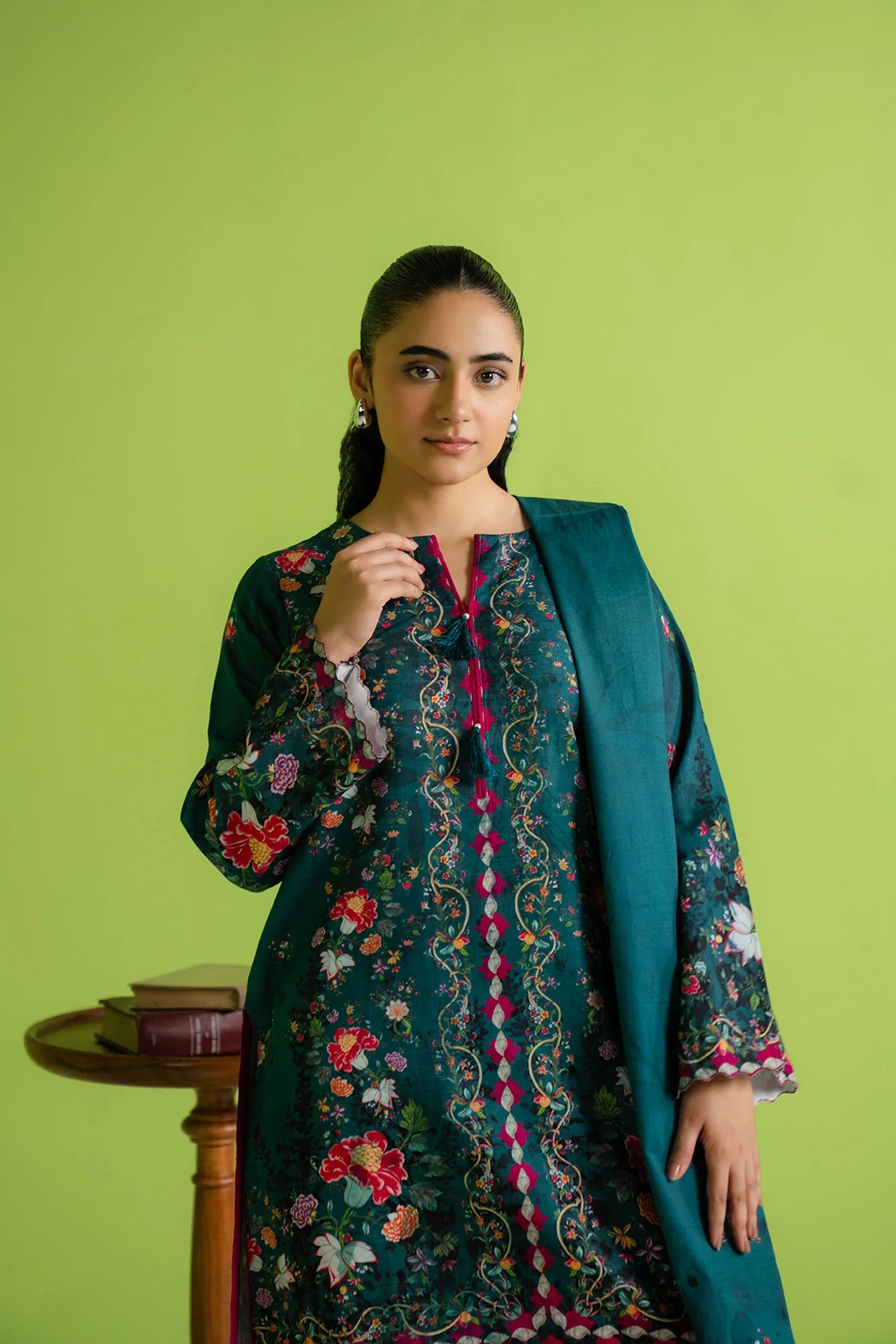 2 Piece Printed Khaddar Suit