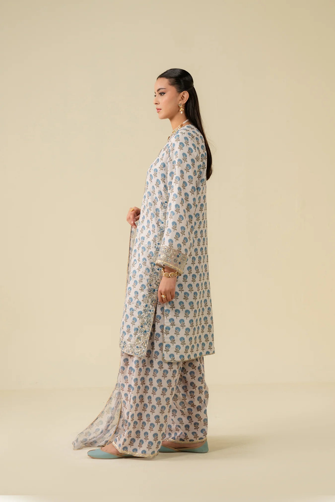 3 Piece Embroidered Raw Silk Suit Pret SS - 25
