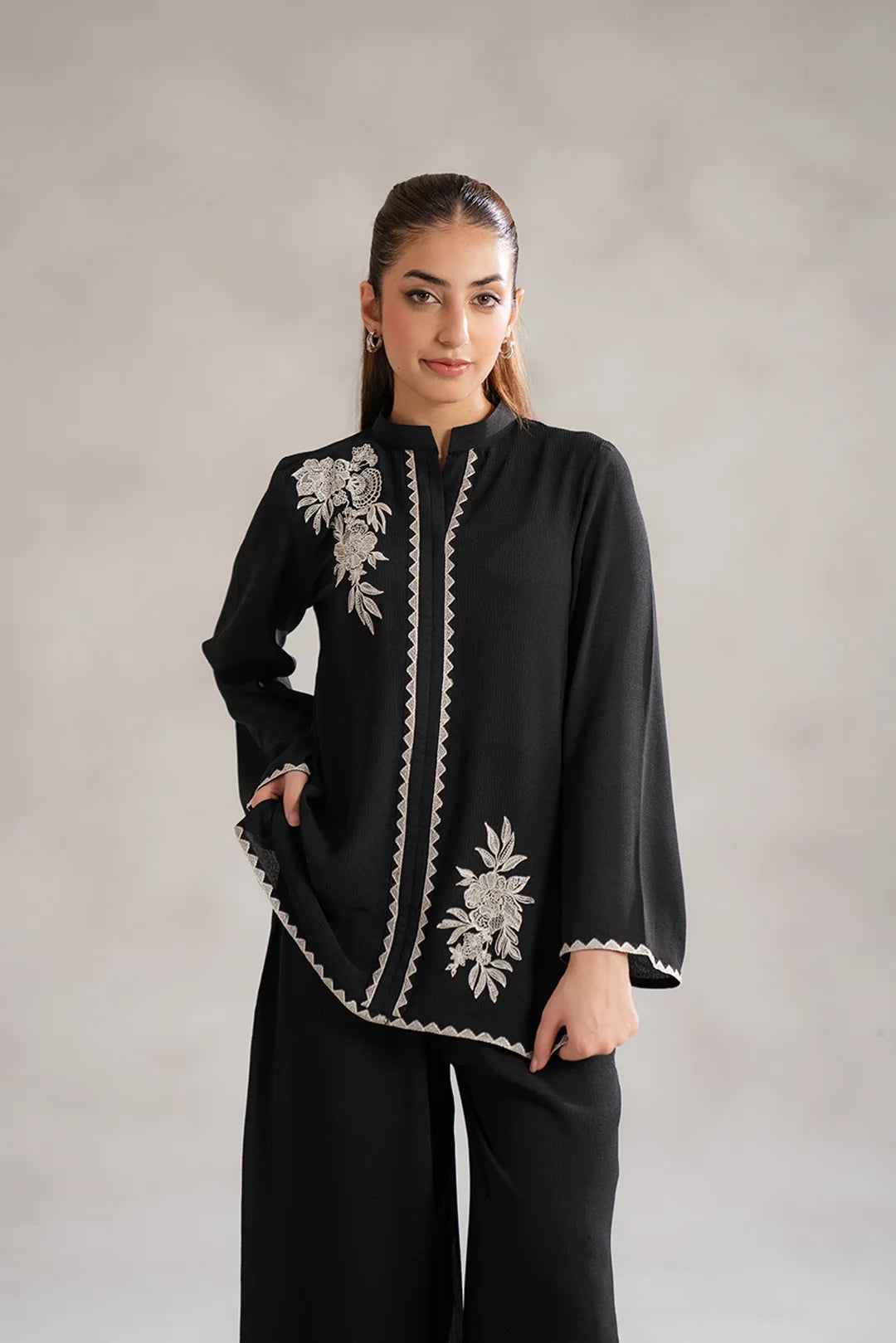1 Piece Embroidered Blended Shirt