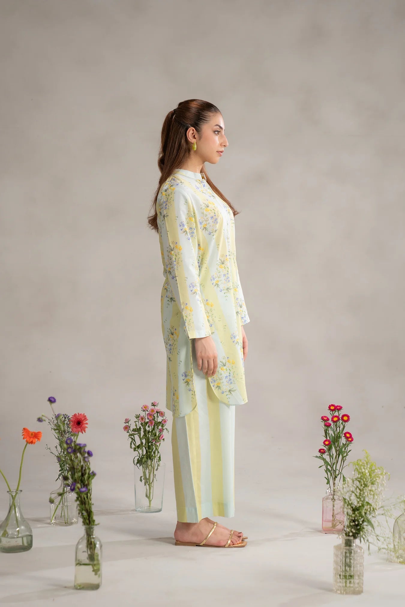 2 Piece Printed Lawn Suit Pret SS - 25