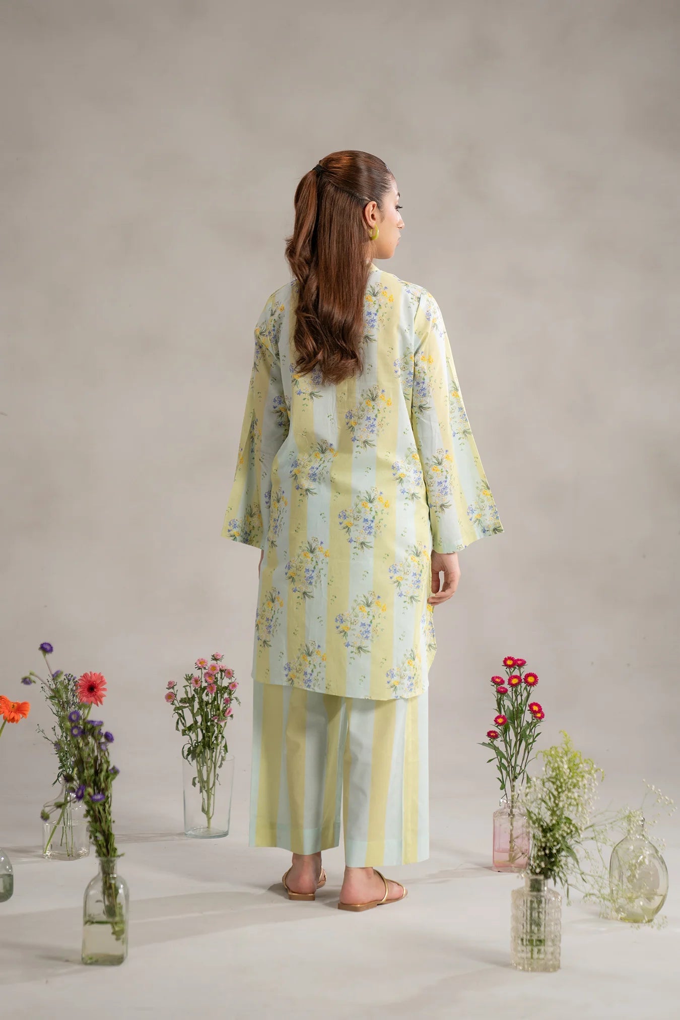 2 Piece Printed Lawn Suit Pret SS - 25