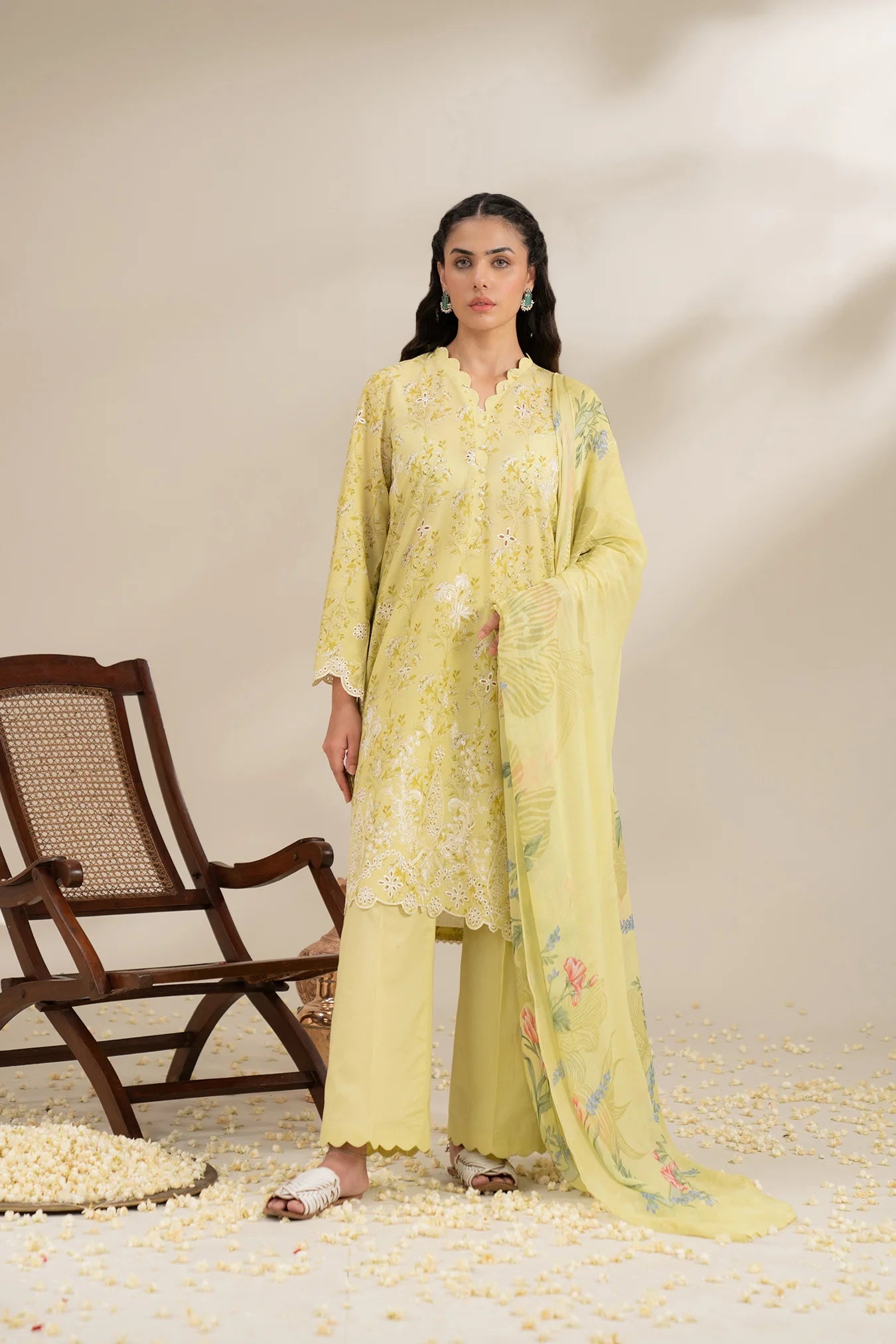3 Piece Embroidered Lawn Suit Unstitched Summer - 25