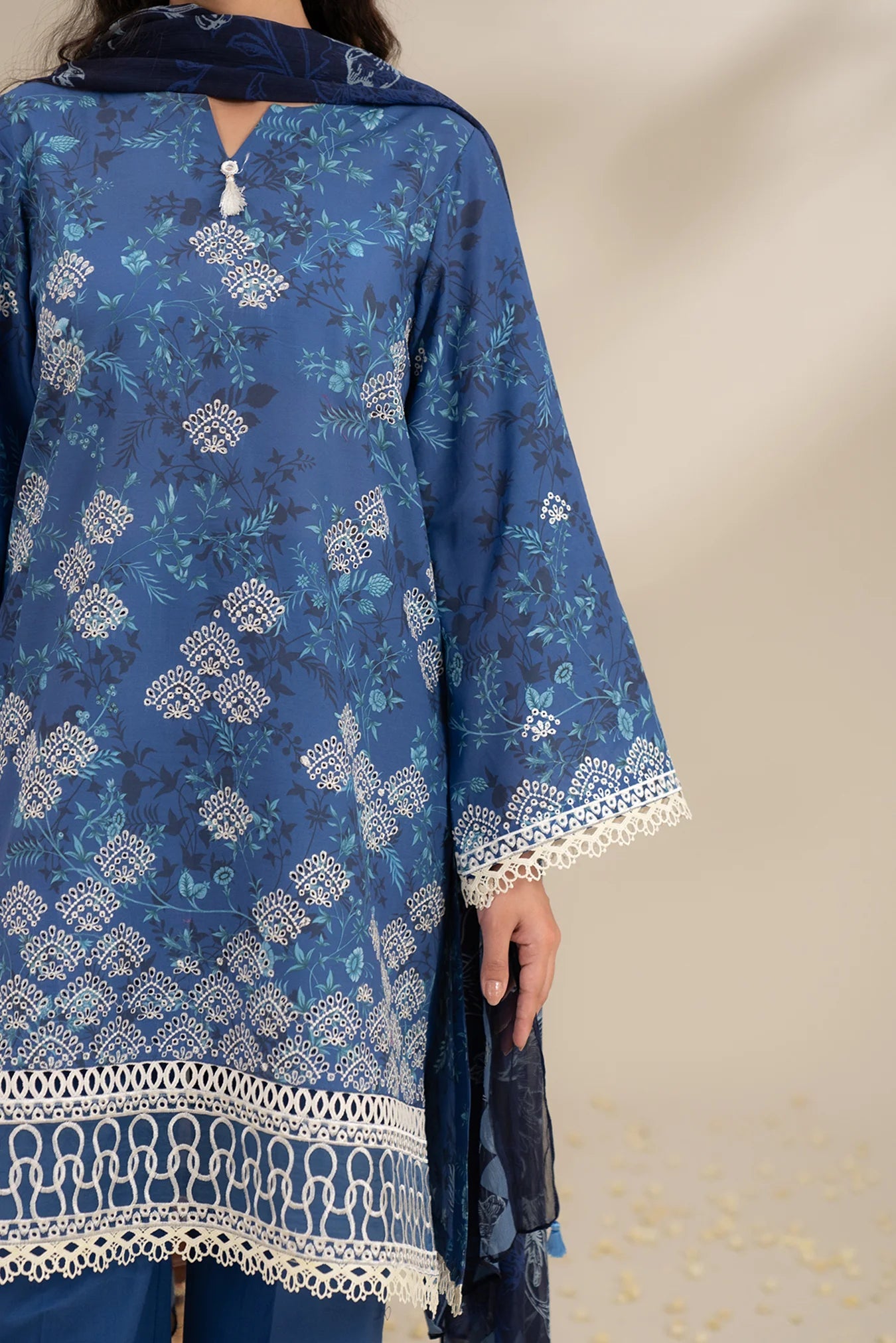 3 Piece Embroidered Lawn Suit Unstitched Summer - 25