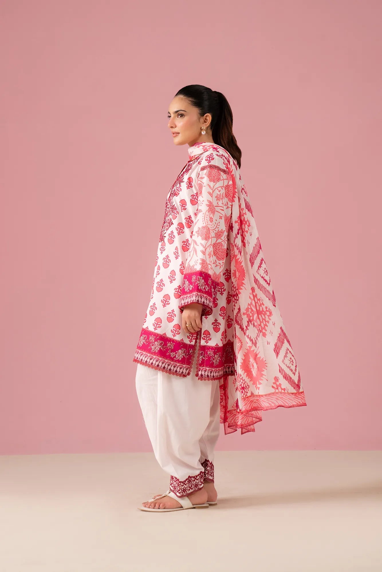 3 Piece Embroidered Lawn Suit Unstitched Summer - 25