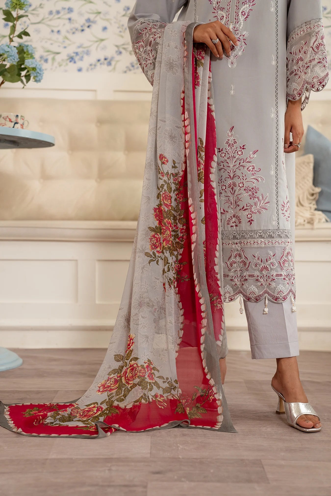 3 Piece Embroidered Lawn Suit Unstitched Summer - 25