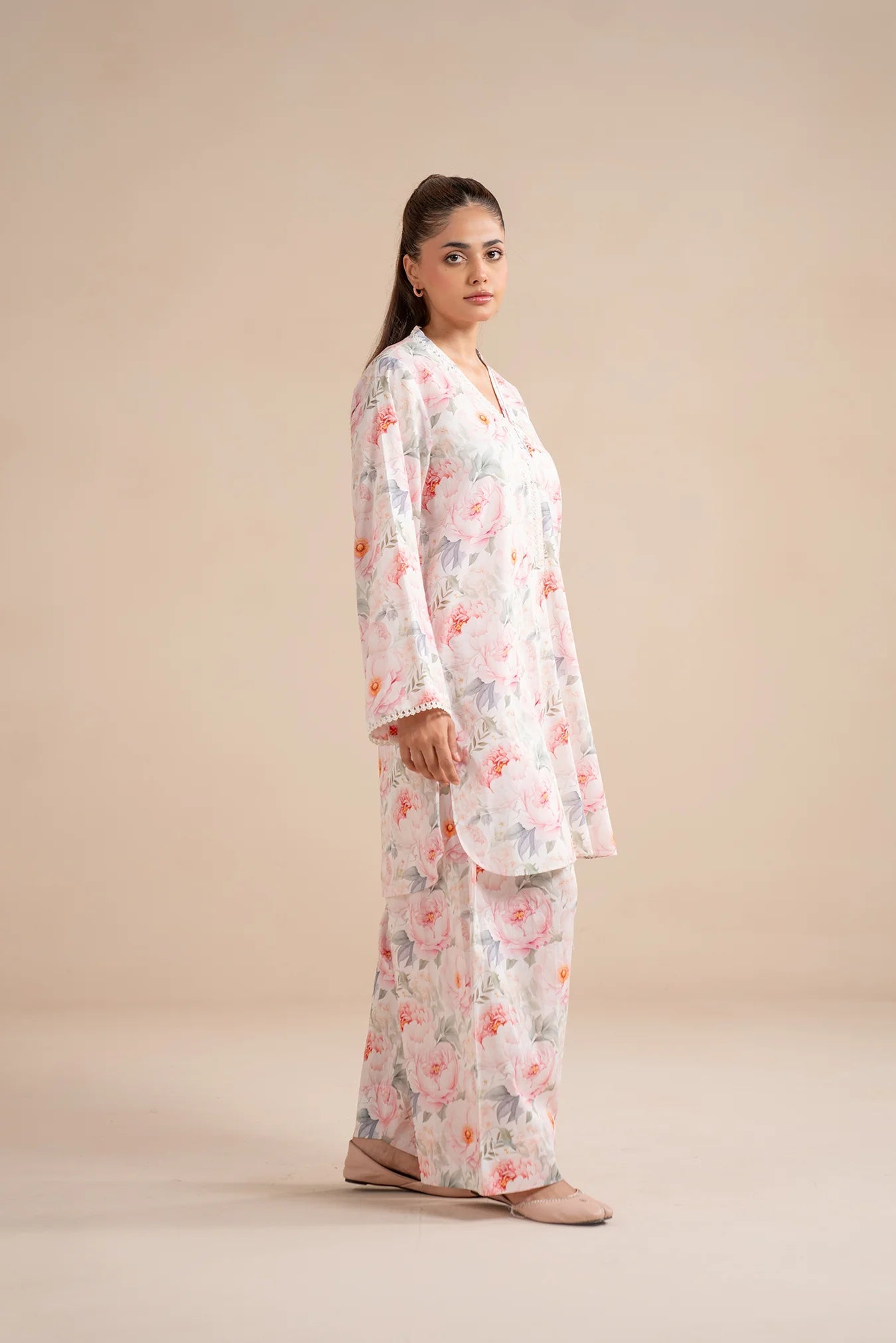 2 Piece Printed Lawn Suit Pret SS - 25