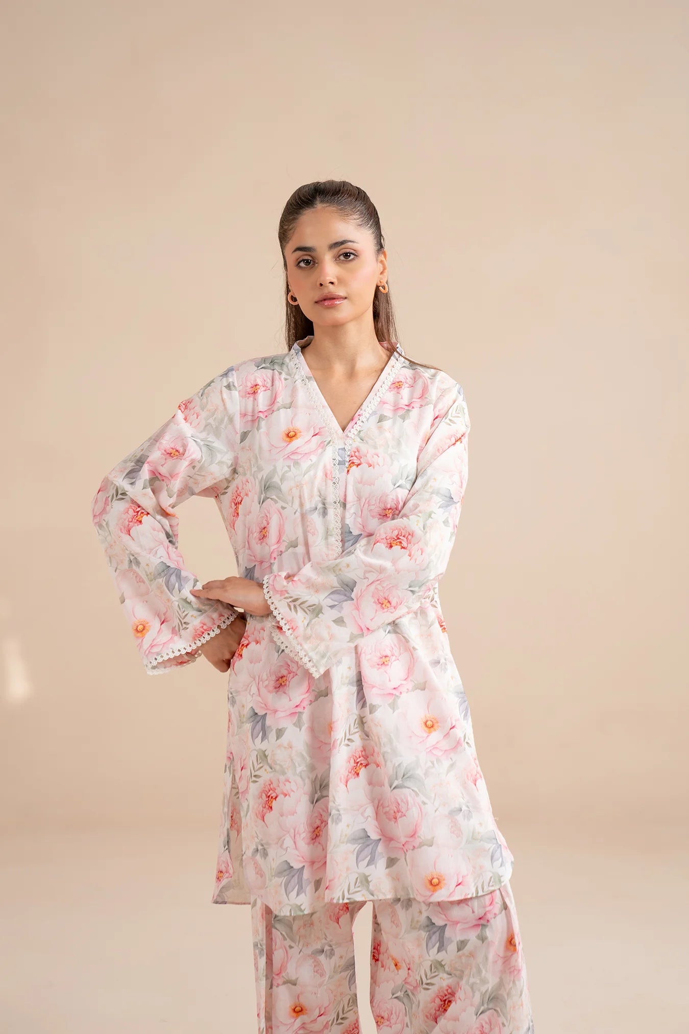 2 Piece Printed Lawn Suit Pret SS - 25