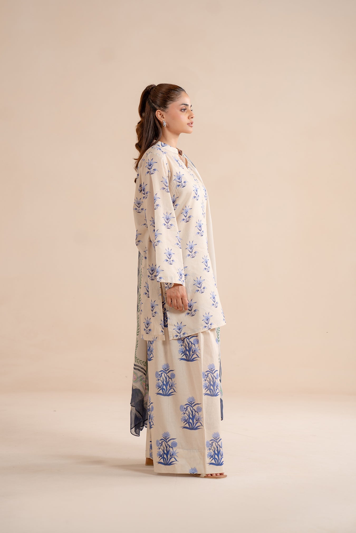 2 Piece Embroidered Lawn Suit Pret SS - 25