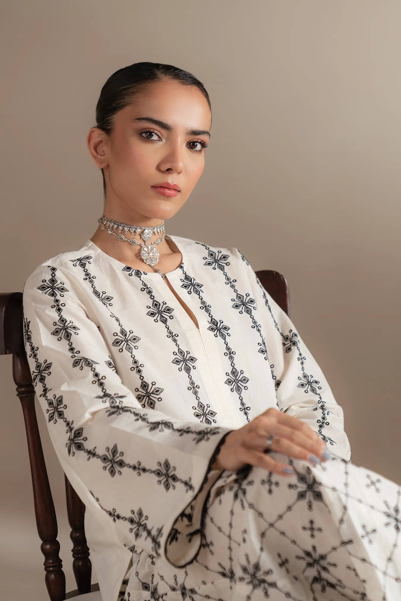 2 Piece Embroidered Lawn Suit Pret SS - 25