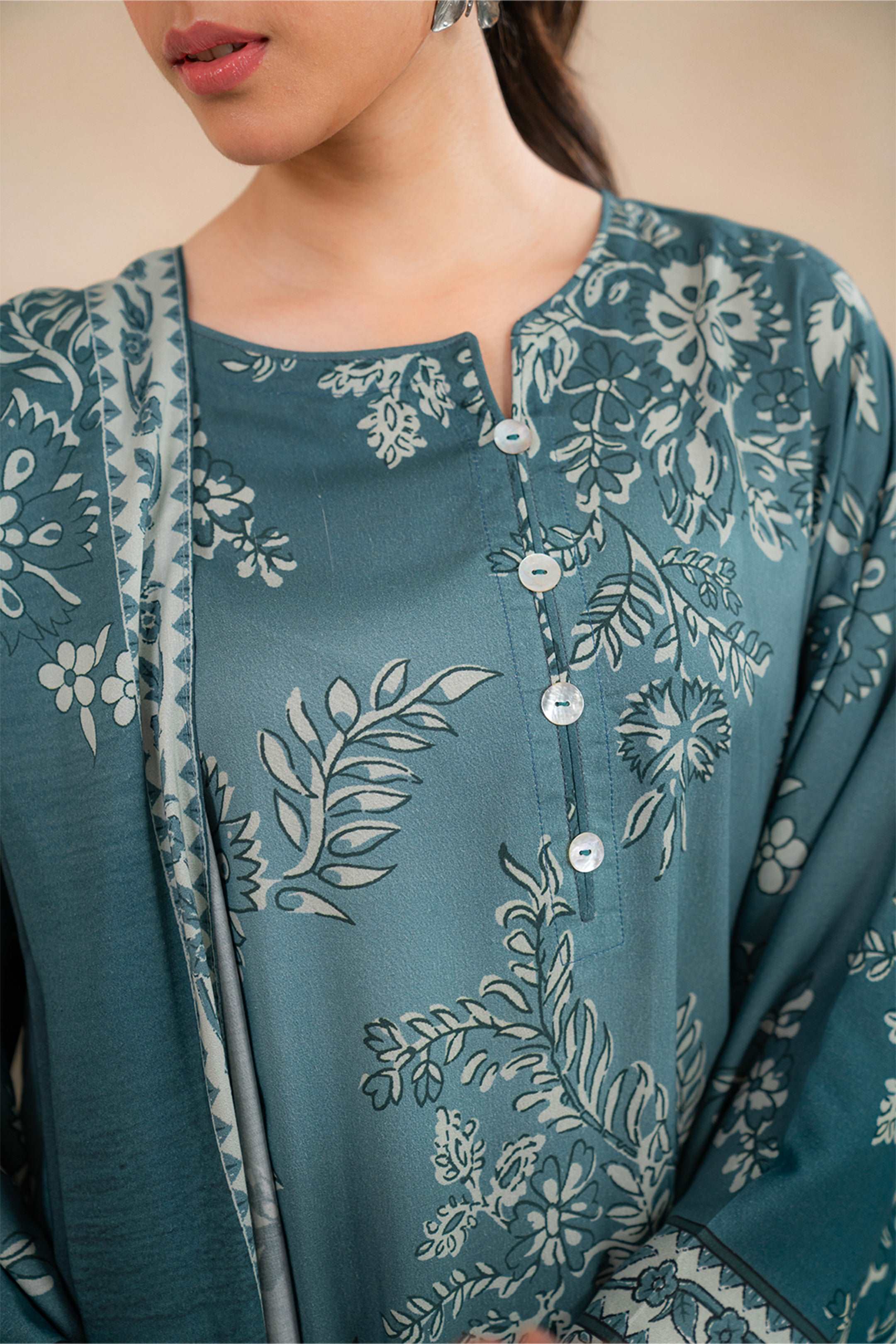 Discount on 2 Piece Printed Linen Suit Unstitched