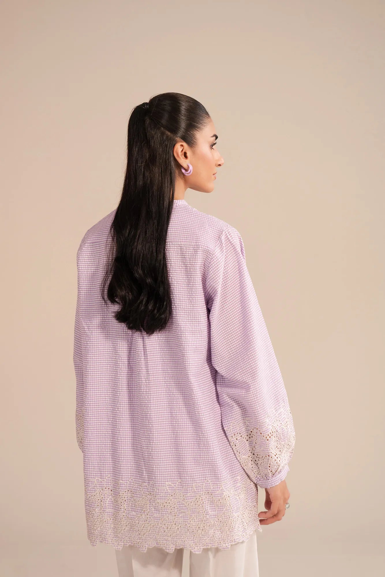 Elegant casual shirts for women with sleeves embroidery