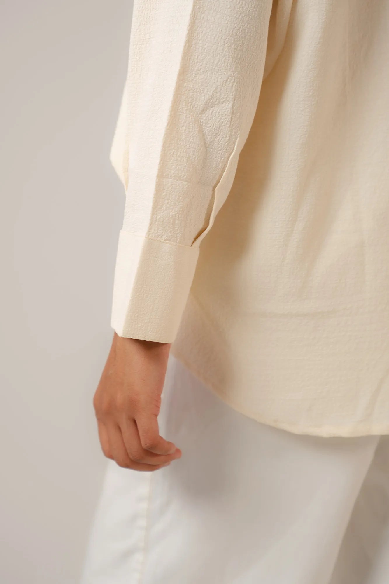 Elegant casual women western shirt with front pocket and relaxed fit