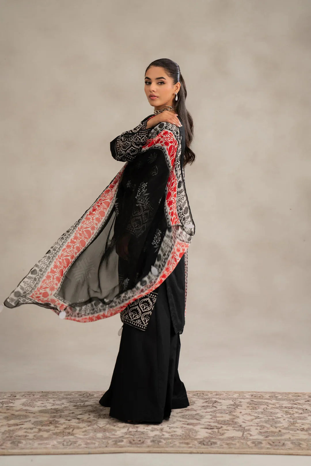 Get monochrome women kurta set delivered - black embroidered lawn 3 piece suit unstitched fab