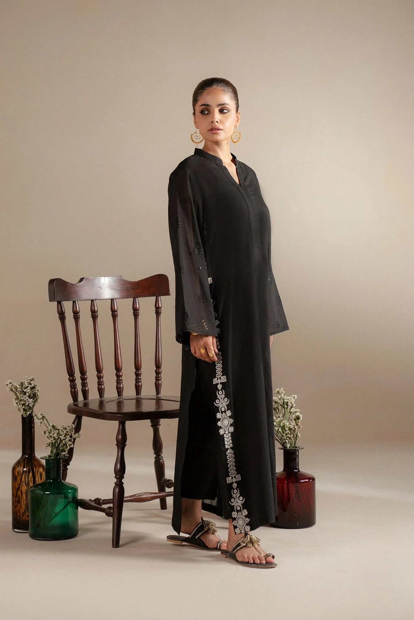 Get muharram collection Karachi - monochrome black outfit embroidered 2 piece lawn suit"