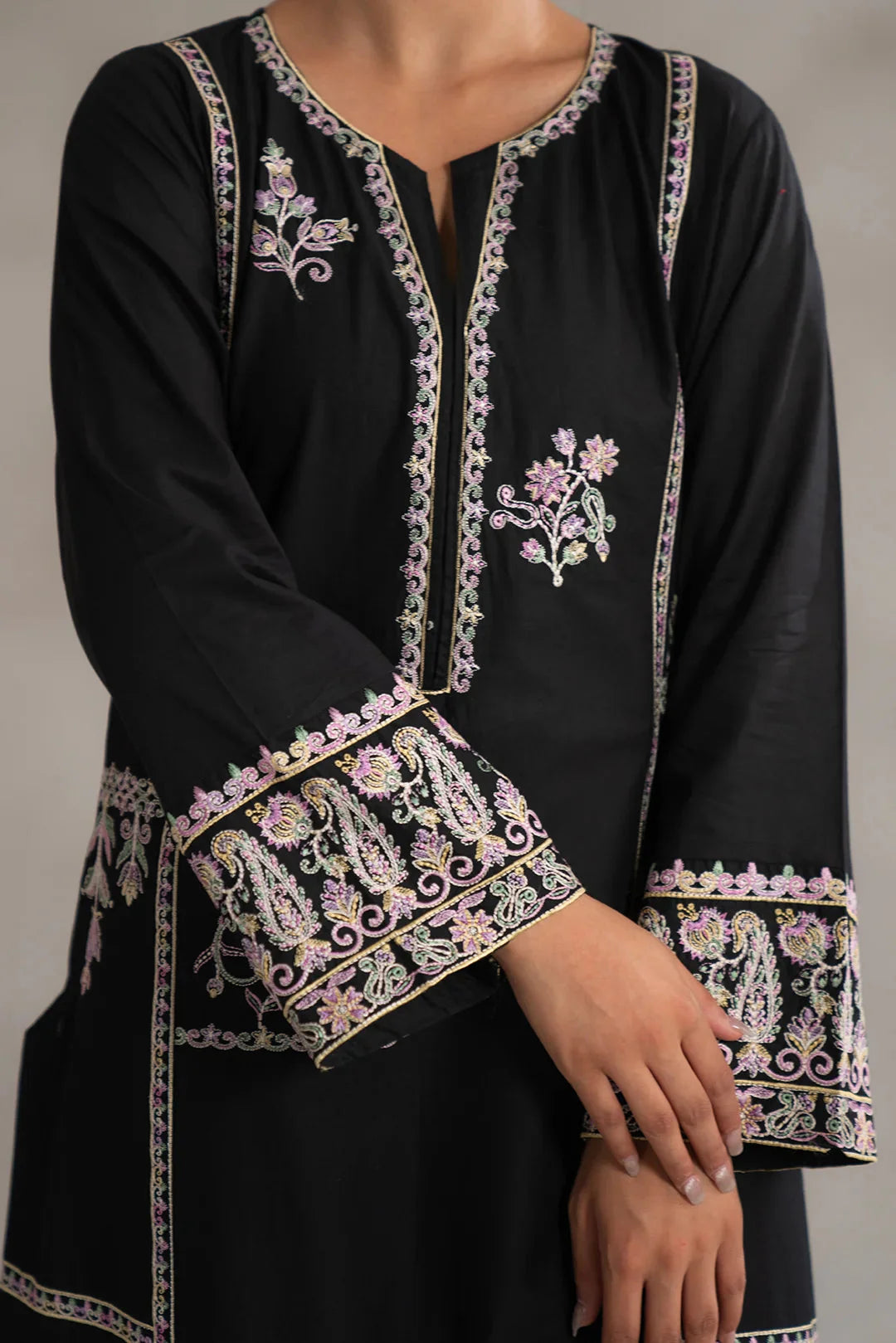 Get muharram collection Rawalpindi - monochrome black outfit embroidered 2 piece lawn suit