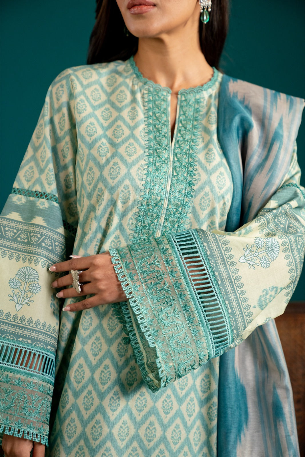 3 Piece Embroidered Lawn Suit Unstitched SS - 25