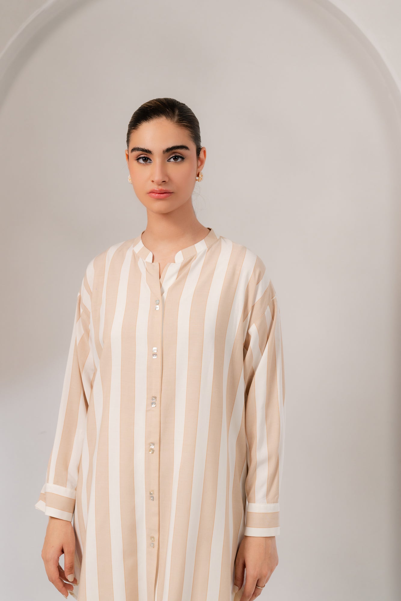 Printed Viscose Suit Set - Trendy Women's Wear in Pakistan
