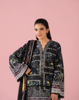 Riyadh online lawn suits Pakistan – fashionable 2 piece printed lawn suit in black with voile dupatta, trendy unstitched ladies suit